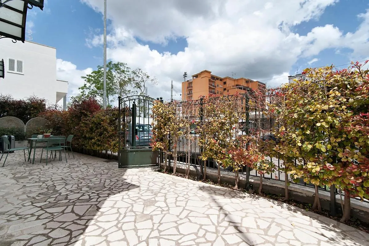 Aparthotel Residence De Franchis - Smart Apartments Lecce