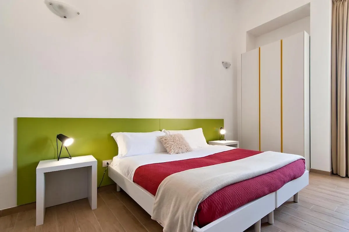 Residence De Franchis - Smart Apartments Lecce 0*,